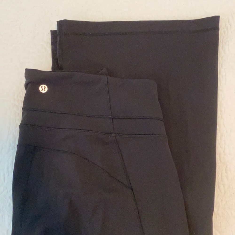 Lulu lemon Groove Super-High-Rise Flared Pant Nulu